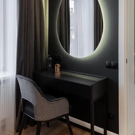 Leogrand On Franka 35 Apartment Lviv